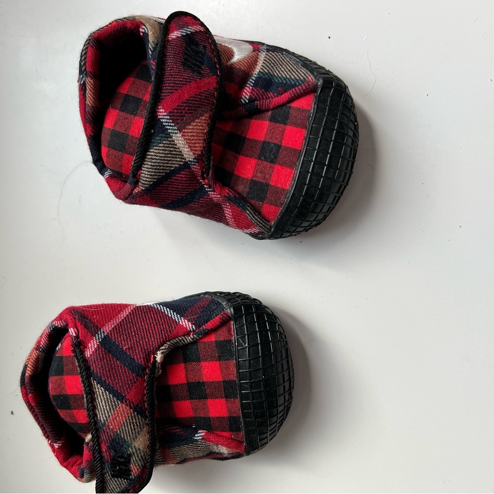 Nike waffle shoe